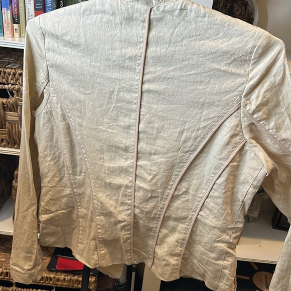 Vintage Lulumari 100% Linen Cream Blazer with Victorian-Inspired Design Sz Large - Picture 4 of 4